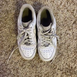 NIKE air force ones size 6.5